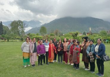Kashmir Group Tour